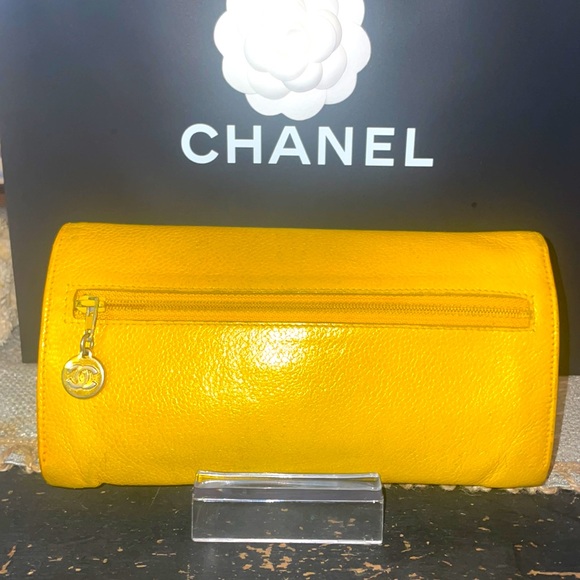 AUTHENTIC CHANEL CAVIAR LEATHER VINTAGE DOUBLE FLAP CLUTCH/WALLET - Picture 3 of 14